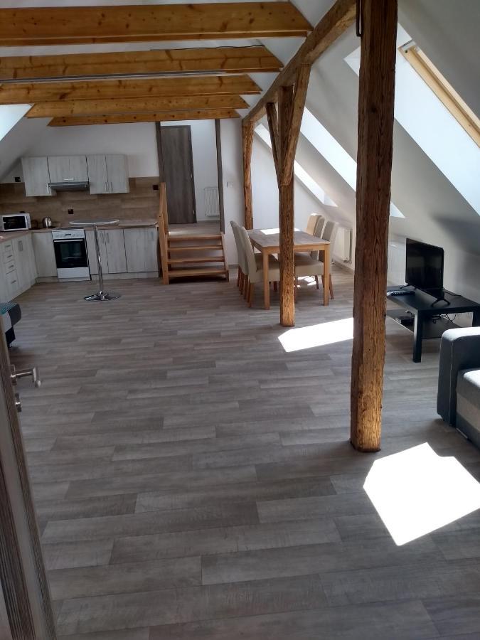 Apartmany Lono Jičín Dış mekan fotoğraf